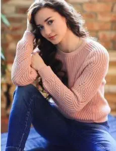 Elite escort service in Jaoli for home and hotel visits